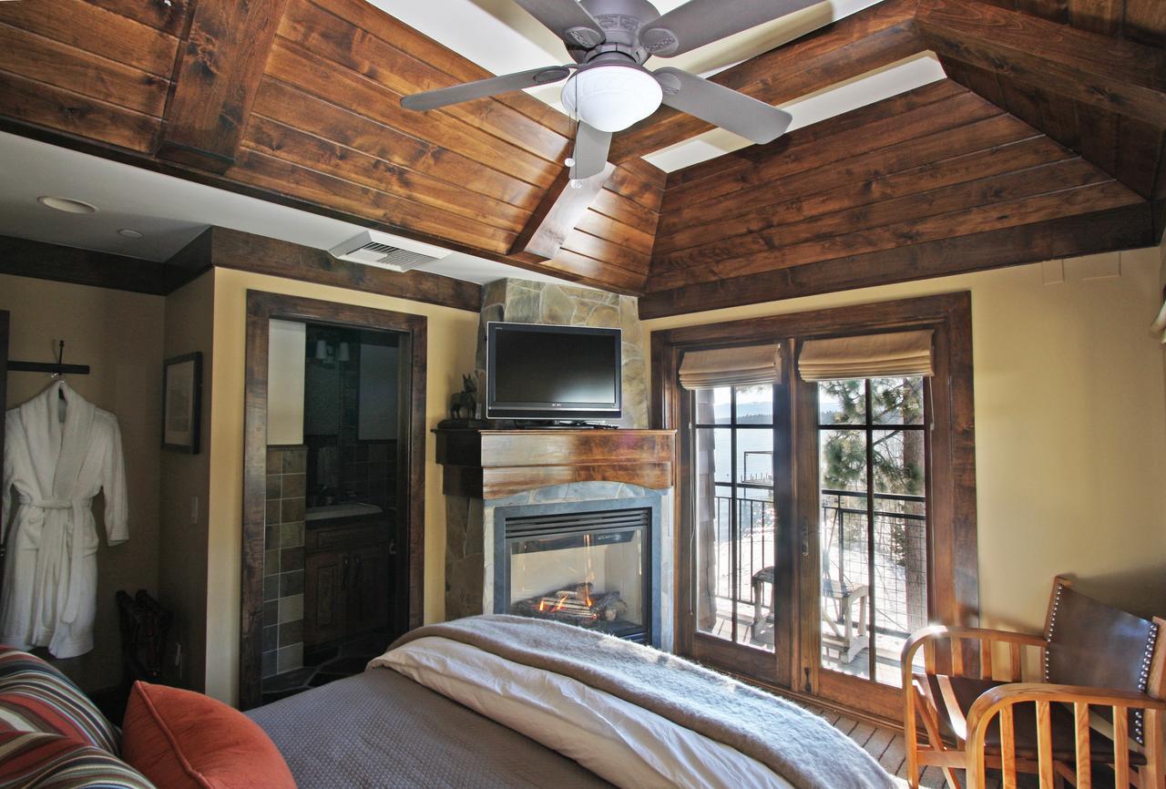 West Shore Cafe And Inn Homewood ภายนอก รูปภาพ